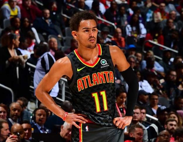 奎因成为鹈鹕队史第二位单节砍20分+5助攻的球员（奎因成鹈鹕史上第二位单节砍下20分并送出5次助攻的球员）