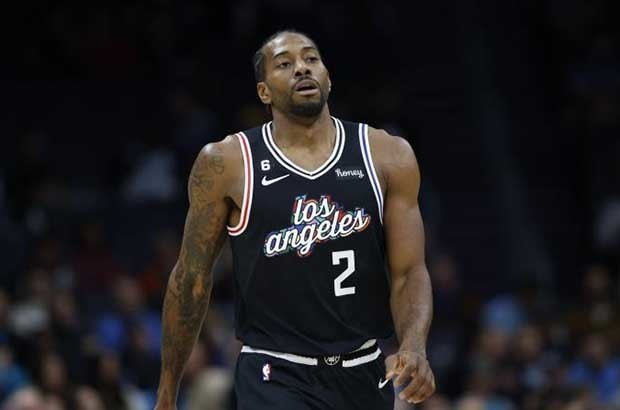 斯基拉：尤文将给伊尔迪兹500-550万年薪，加与欧冠挂钩奖金（斯基拉：尤文拟向伊尔迪兹提供500-550万年薪，含与欧冠挂钩的奖金）