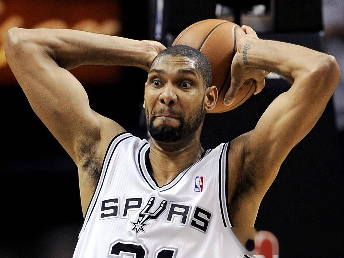 活塞主帅：康宁汉姆已倾尽所有 比赛末段我和他必须更沉稳（活塞主帅：康宁汉姆拼尽全力，关键时刻我和他都需更冷静）