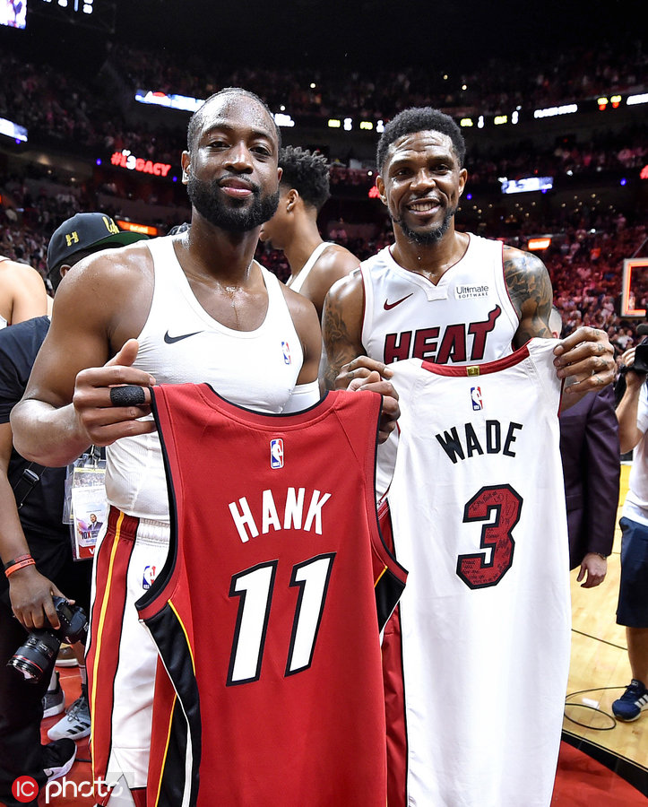 马琳后悔！国乒首战，弃王曼昱选蒯曼效果欠佳（首战用人成疑：马琳弃王曼昱改用蒯曼，收效不佳）