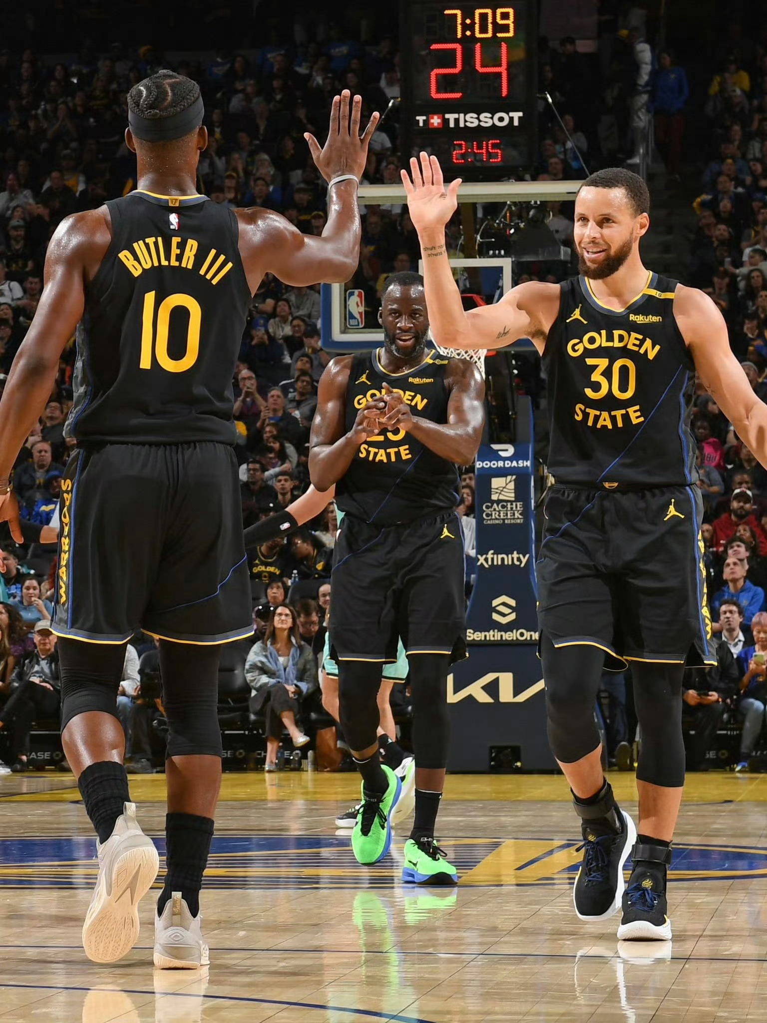 布冯父子将上榜？德转列父子代表不同国家队合计出场数TOP9（布冯父子或进榜？德转公布效力不同国家队父子档总出场TOP9）