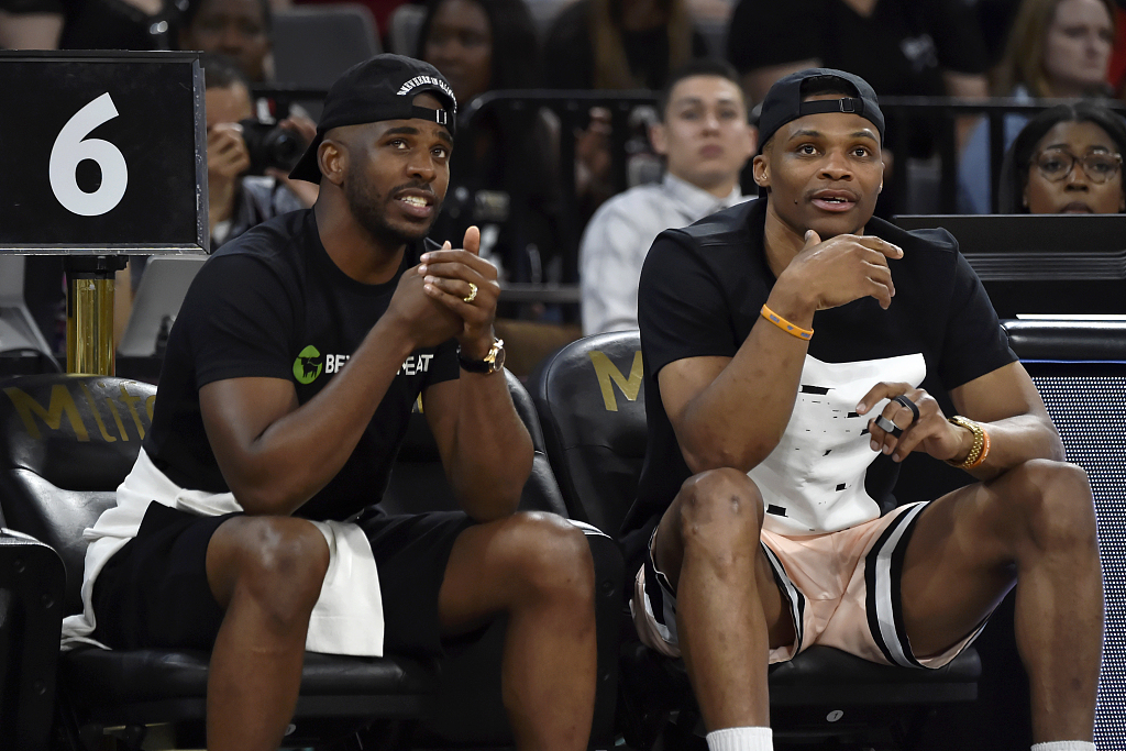 掘金三杀森林狼！约基奇56+16+15 穆雷35分华子44分遭驱逐（掘金三度击败森林狼：约基奇56+16+15统治全场，穆雷35分，爱德华兹轰44分仍遭驱逐）