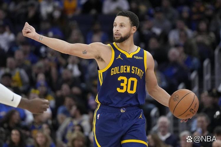 为了让阿隆索来皇马废了自己两年，去年给安切洛蒂5000万买人也不至于这样（为等阿隆索接班皇马两年空转，去年给安切洛蒂5000万引援也不该成这局面）