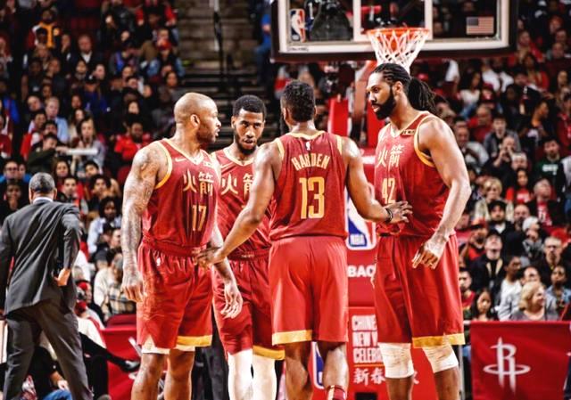 NBA球员专访：詹姆斯谈团队合作,（NBA球星詹姆斯专访：畅谈团队协作之道）