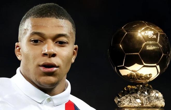 孔帕尼：格纳布里无法参加比赛，很欣赏弗莱堡稳定的战术风格（孔帕尼：格纳布里将缺席比赛，称赞弗莱堡战术稳定）