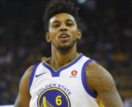 成都vs广岛三箭：费利佩、周定洋出战，德尔加多替补（成都迎战广岛三箭：费利佩、周定洋出战，德尔加多列替补）