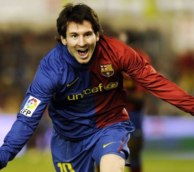 伊萨克到来-红军的首发怎么排？（伊萨克入队，红军首发该如何搭配？）